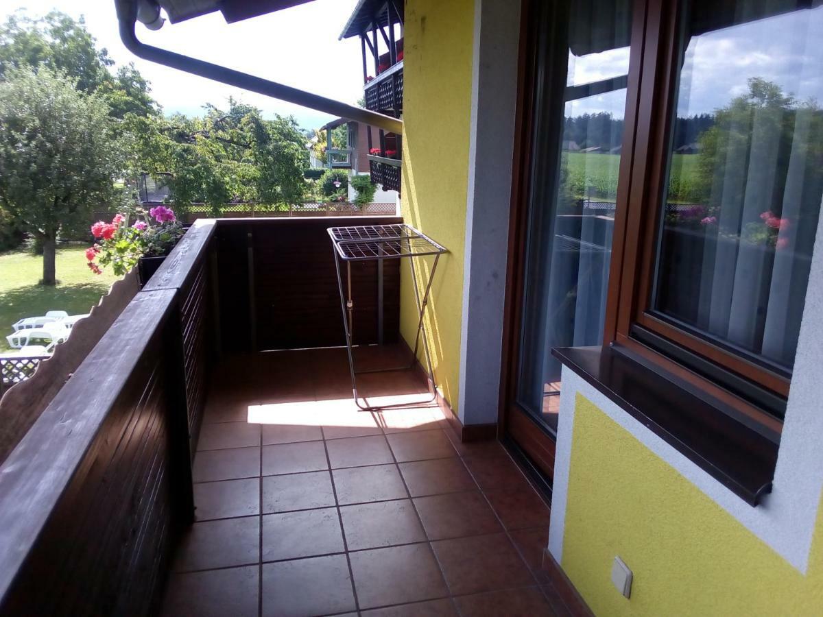 Apartment Villa Louise Sankt Kanzian am Klopeiner See Buitenkant foto